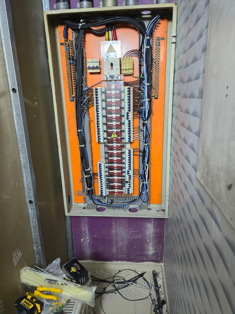 Retrofit da Parte Elétrica Geral Fabrico da Padaria Serão